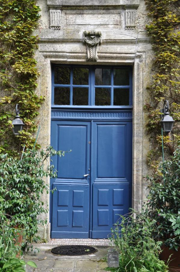Appartement dans belle demeure ancienne B&B centre de Bayeux vue cathédrale proche plages du débarquement Extérieur photo